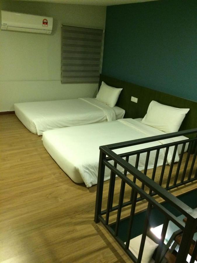 Hotel Trevor By I Housing Malacca ภายนอก รูปภาพ