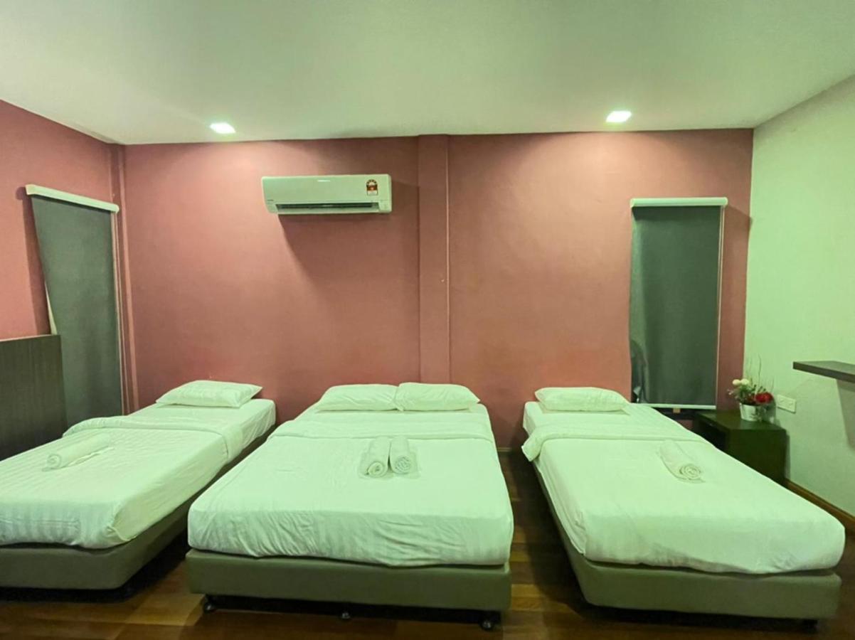 Hotel Trevor By I Housing Malacca ภายนอก รูปภาพ